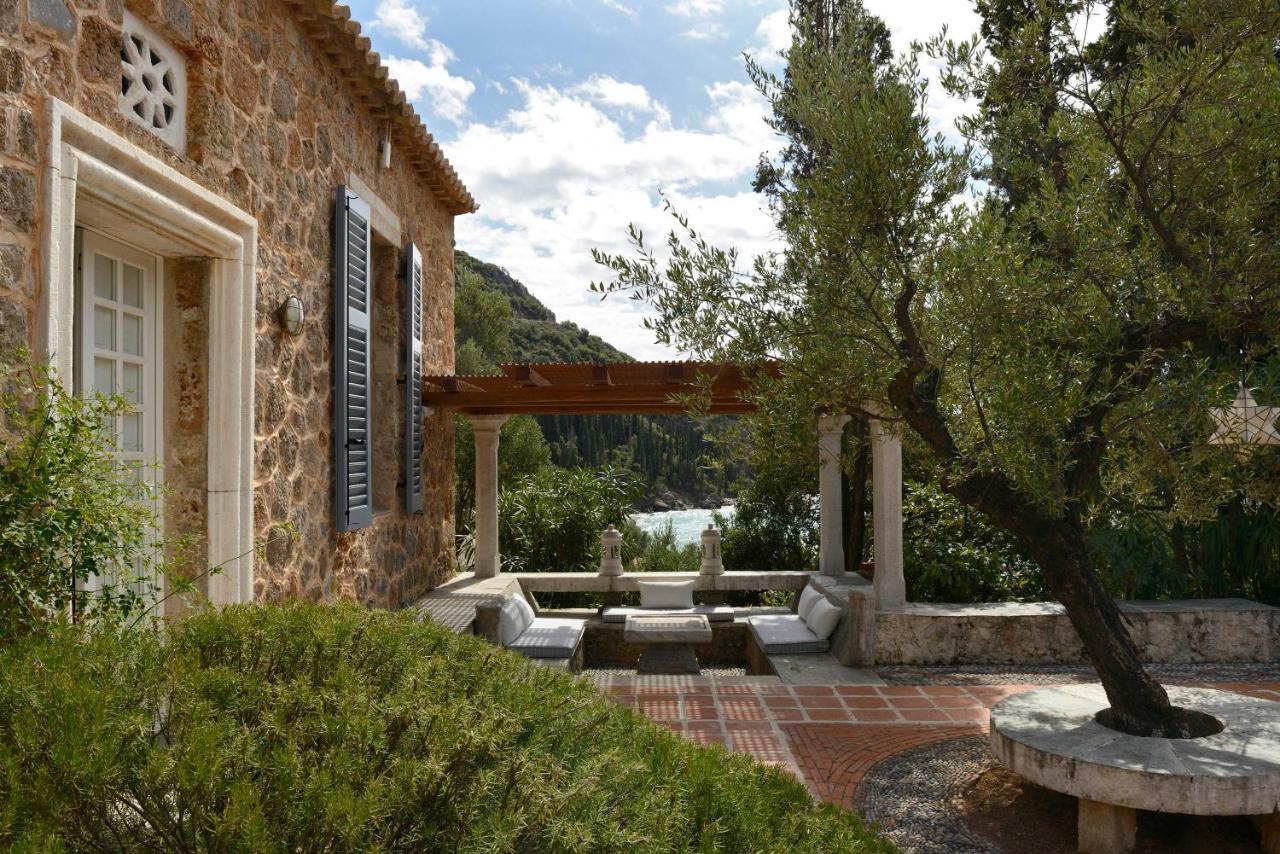 Patrick & Joan Leigh Fermor House Bed & Breakfast Kardamýli Eksteriør bilde