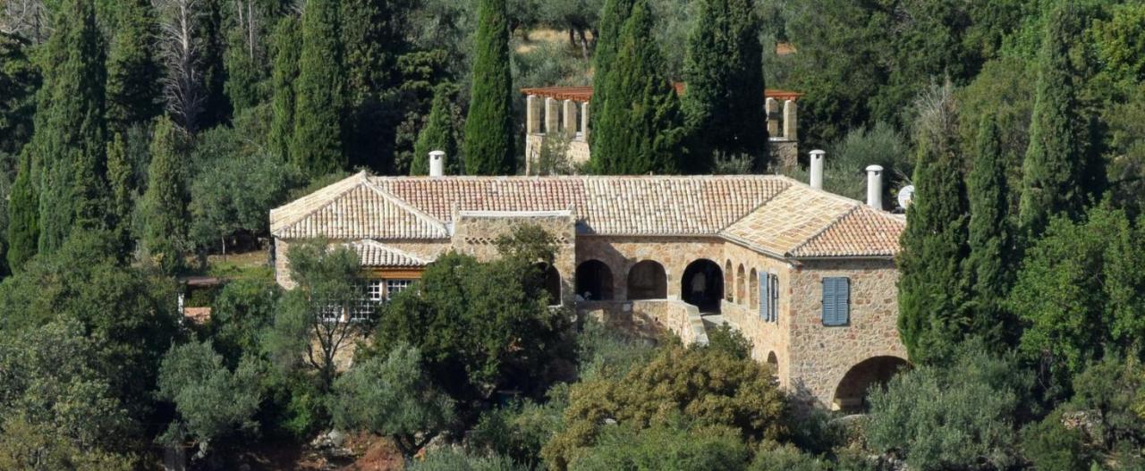 Patrick & Joan Leigh Fermor House Bed & Breakfast Kardamýli Eksteriør bilde