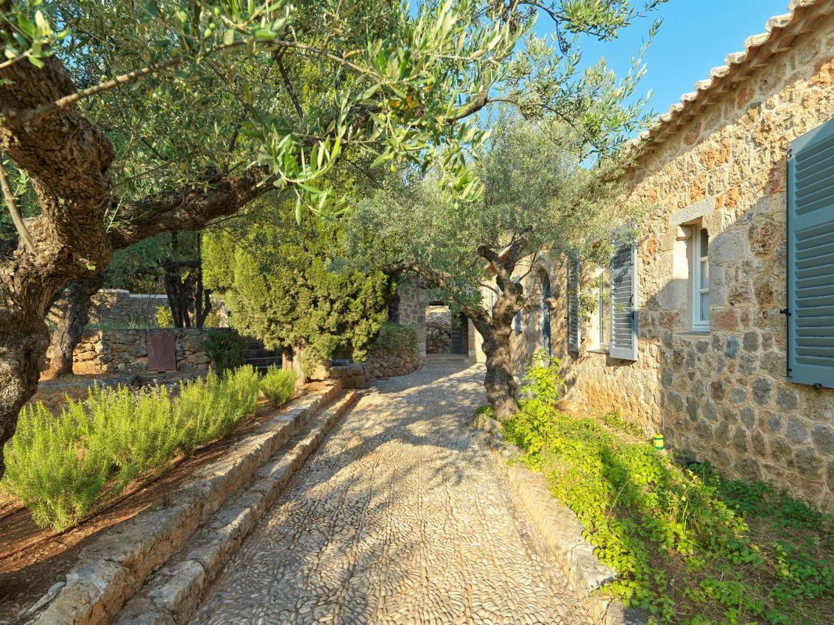 Patrick & Joan Leigh Fermor House Bed & Breakfast Kardamýli Eksteriør bilde