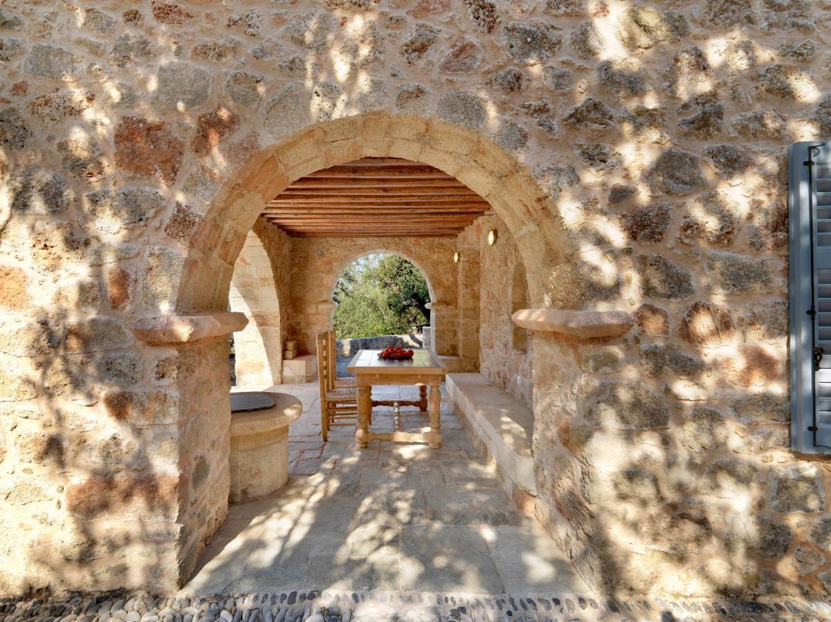 Patrick & Joan Leigh Fermor House Bed & Breakfast Kardamýli Eksteriør bilde